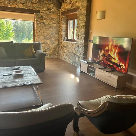 Casa Ramona En Ribeira Sacra Holiday home *